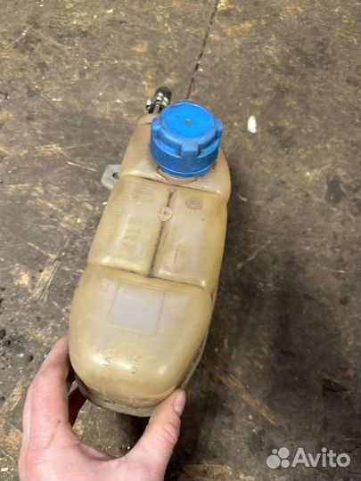 Расширительный бачок Fiat Albea