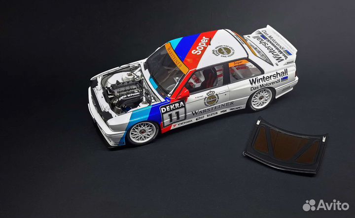 Модель 1/24 BMW M3 DTM E30
