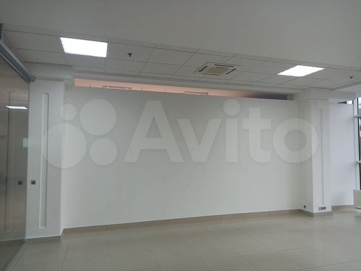 Торговая площадь, 43.4 м² и 30 м²