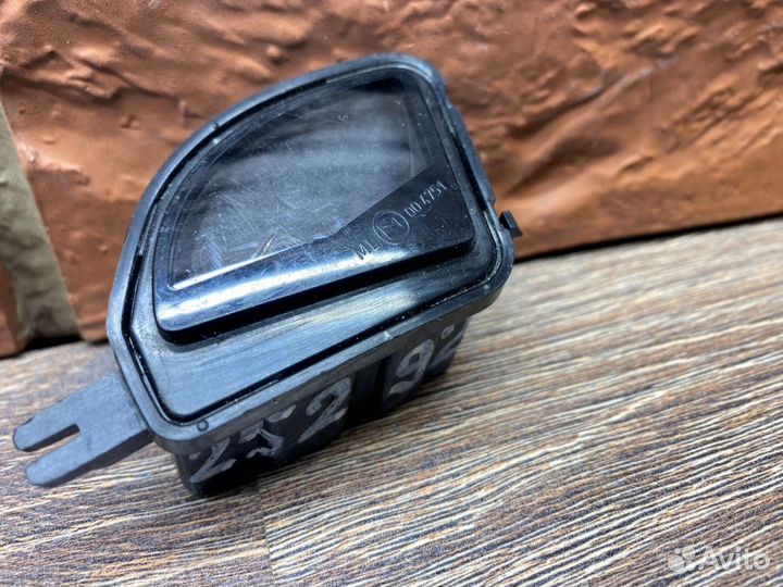 Подсветка зеркала левого Mercedes W223 S-Klasse