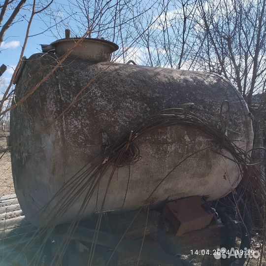 Цистерна\ бак для воды на дачу