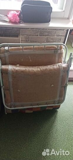 Раскладушка с матрасом