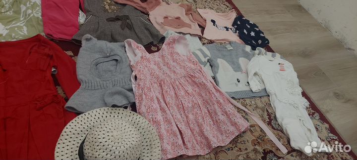 Пакет вещей на девочку с 3х месяцев до 2х лет