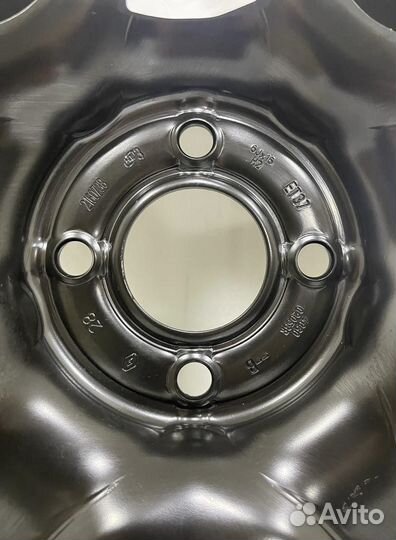 R16 Michelin X-Ice Snow 225/55, PCD 4x100 DIA 60.1