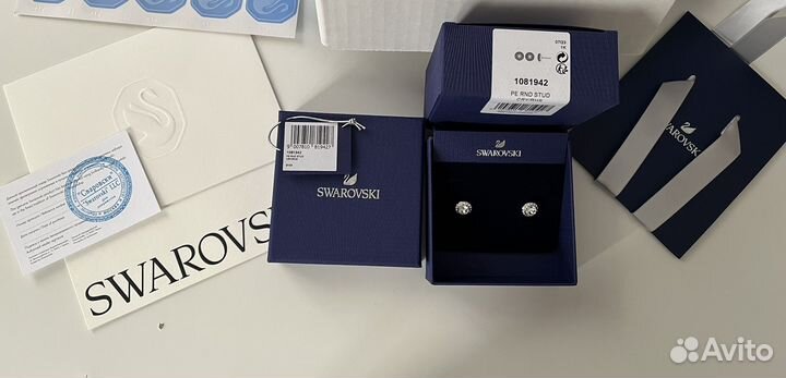 Новые Swarovski серьги-пуссеты оригинал