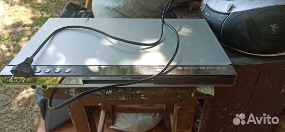 DVD плеер с караоке LG