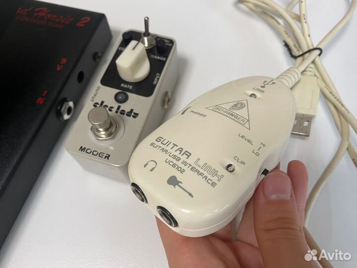 Педаль эффектов Гитарный процессор Звуковая карта