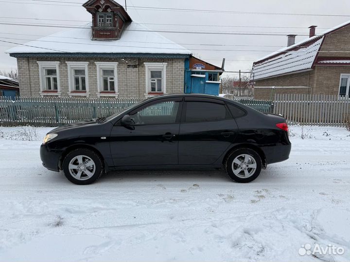 Hyundai Elantra 1.6 МТ, 2010, 193 000 км