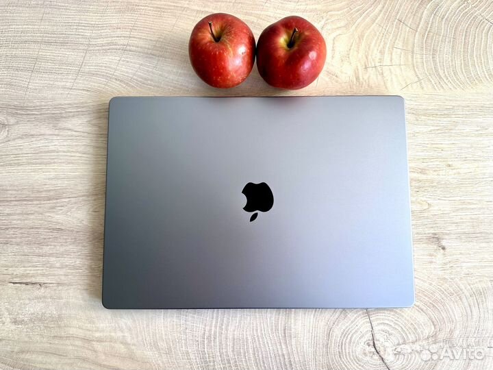 MacBook Pro 16