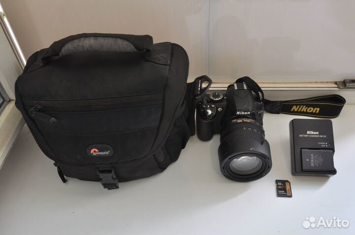 Зеркальная камера Nikon D3100 Kit