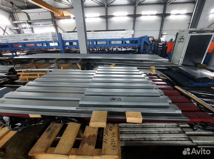 Профнастил оцинкованный окрашенный нс-35 0,55х1000