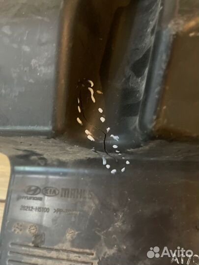 Резонатор воздушного фильтра Hyundai Solaris 2 С