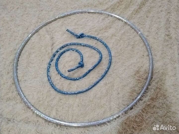 Обруч и скакалка гимнастические