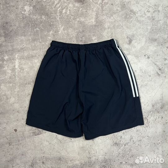 Шорты Adidas размер XL