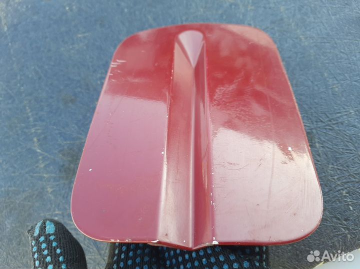 Лючок бензобака Volkswagen Passat B3