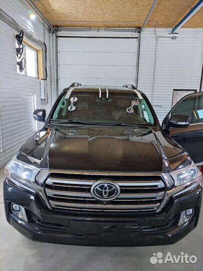 Лобовое стекло. Автостекла. Возможна установка