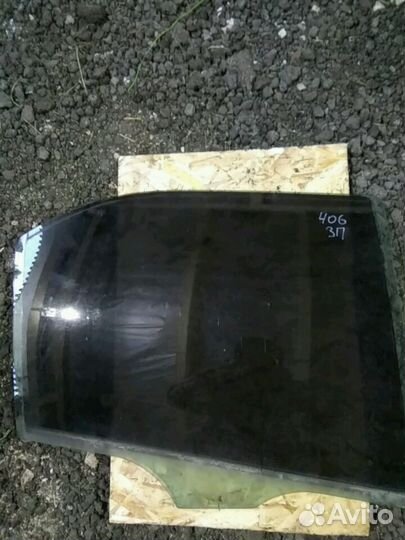 Пежо 406 Стекло