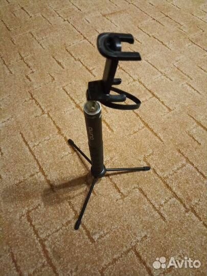 Монопод Qumo Narcissus Pro