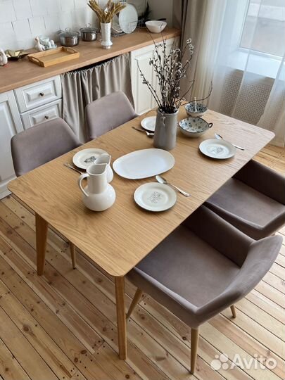 Стол из дуба