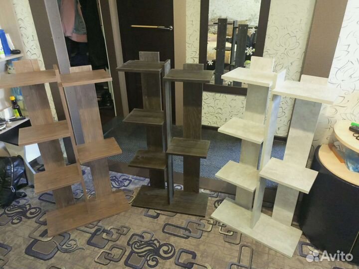 Полочка под цветы