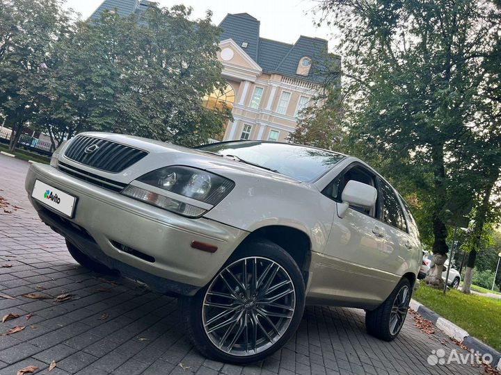 Lexus RX 3.0 AT, 1999, 191 700 км