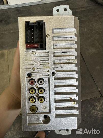 Магнитола в авто бу