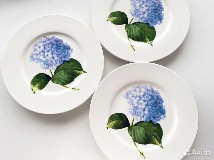 Белые тарелки блюдца посуда керамика фарфор