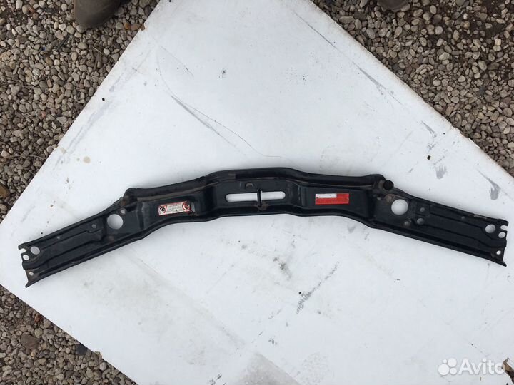 Передняя панель Audi 100 C 4