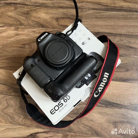Зеркальный фотоаппарат Canon 6D body