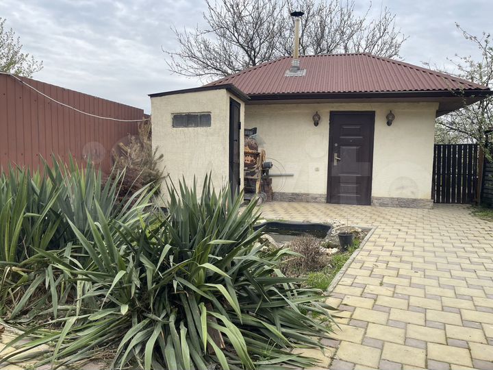 Дом 65 м² на участке 13,7 сот.