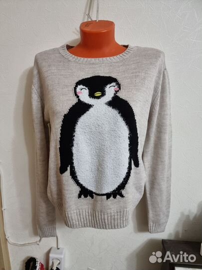 Свитер с пингвином