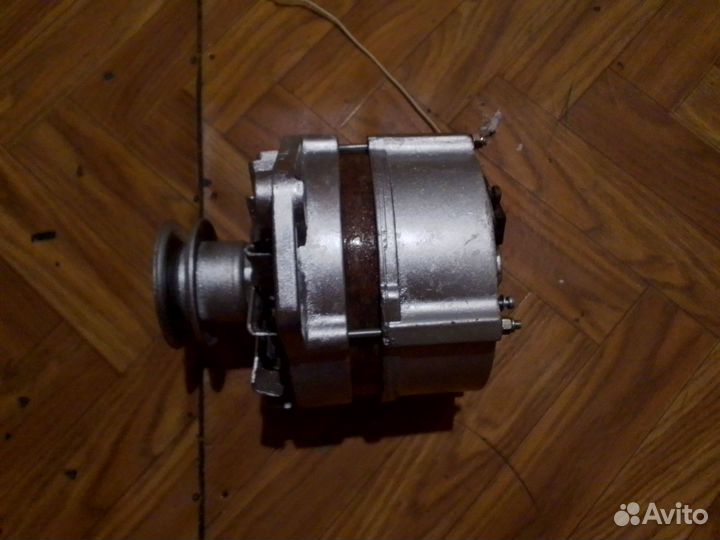Генератор на Ауди 100 Бош