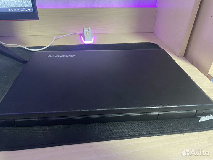 Ноутбук lenovo