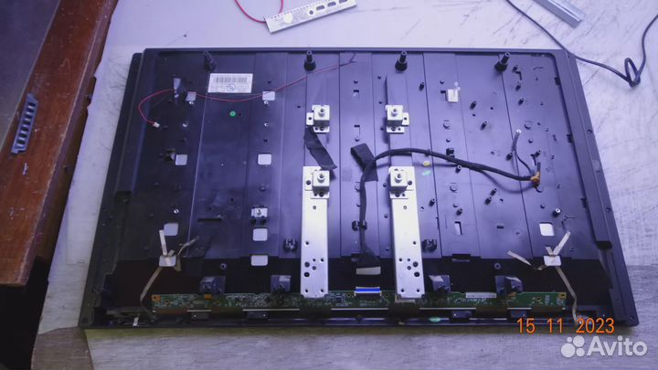 V315B5-P10 REV.C1. Стоит не родная подсветка