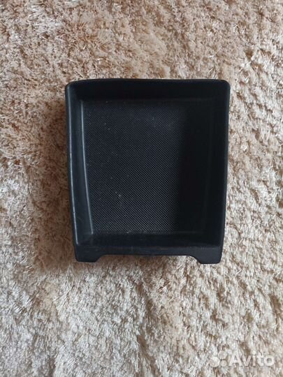 Вставка лоток в подлокотник ford focus 3 оригинал