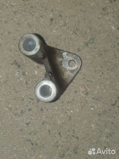 Кранштейн АКПП мазда 6 gg