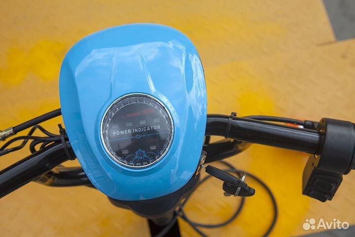 Грузовая электротележка RuTrike склад 2500