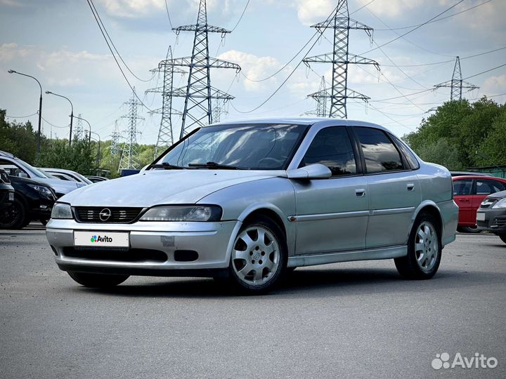 Opel Vectra 1.8 МТ, 2001, 274 400 км