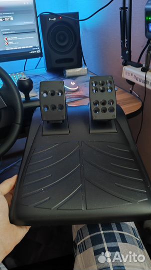 Игровой руль Logitech Driving Force GT