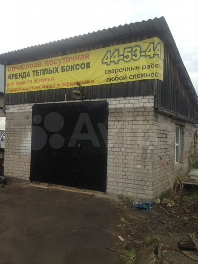 Гараж, > 30 м²