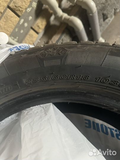 Nexen N Fera RU1 235/60 R18