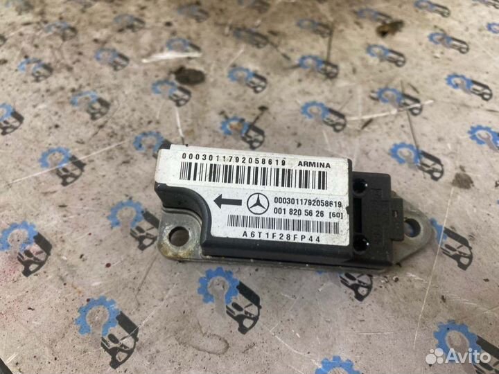 Датчик airbag Mercedes E-Class W210 2.7 diesel