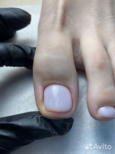 Модель на педикюр