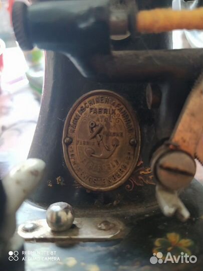 Швейная машина ручная старинная