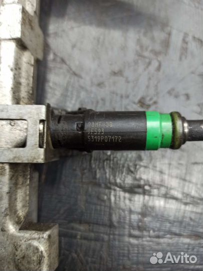 Топливная рампа Ford Focus 2