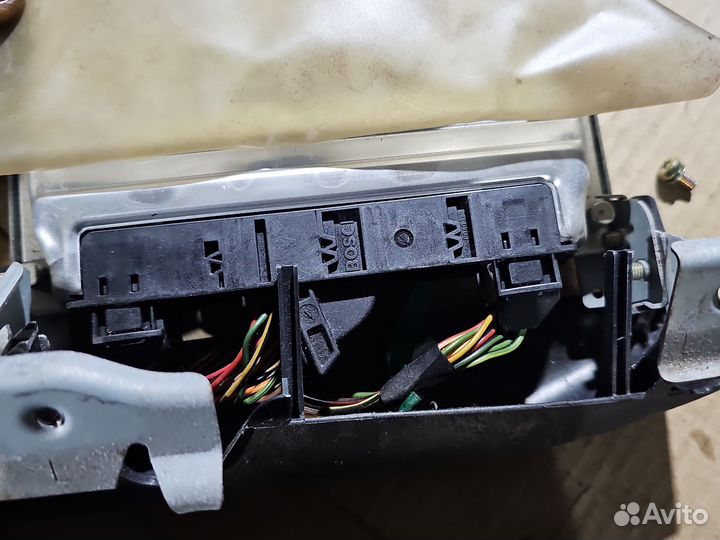 Блок управления двигателем Toyota Yaris, 2003