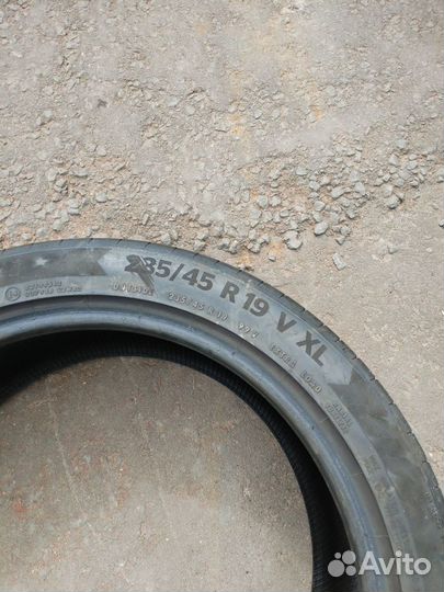 Continental PremiumContact 6 235/45 R19