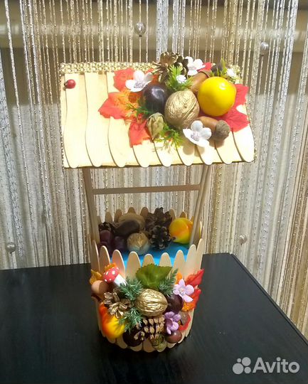 Осенняя поделка. Колодец