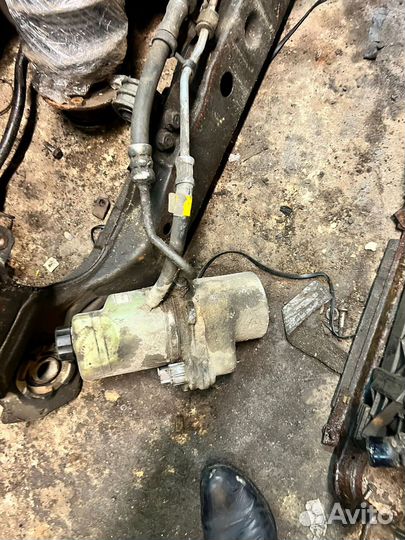 Насос эгур Ford C-max