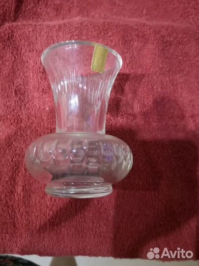 Миниатюрная вазочка